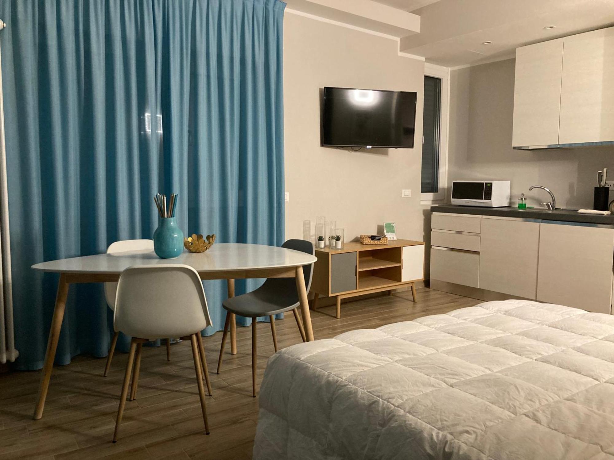 Lovingstresa In The Heart Of The Town Apartment *
